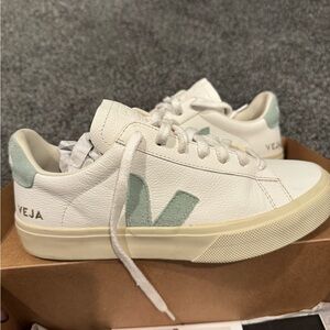 Veja Women's White and Matcha Sneakers